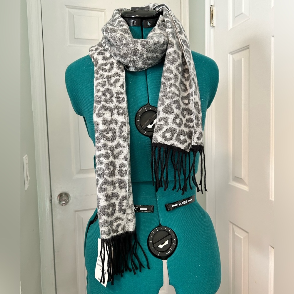 Steve Madden leopard print scarf with tassel fringe